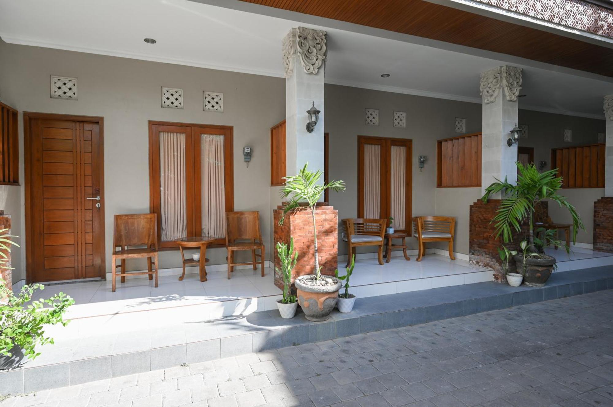 Reddoorz Near Mertasari Beach 2 Pesanggaran Eksteriør billede